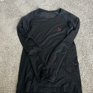 RARE Lululemon x Orangetheory Long sleeve